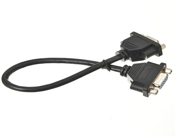 标准串口数据线 D-SUB 15公对D-SUB 15母带前铆注塑 RS232